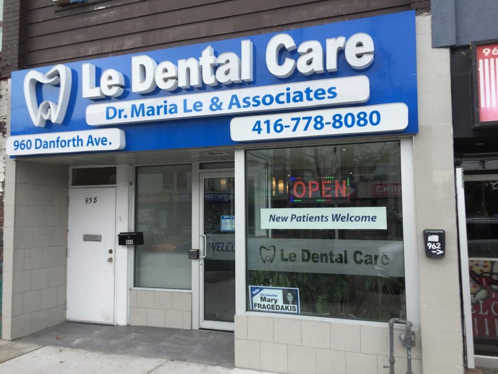 dental clinic in riverdale
